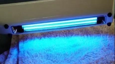 用紫外线灯消毒会伤害眼睛吗？